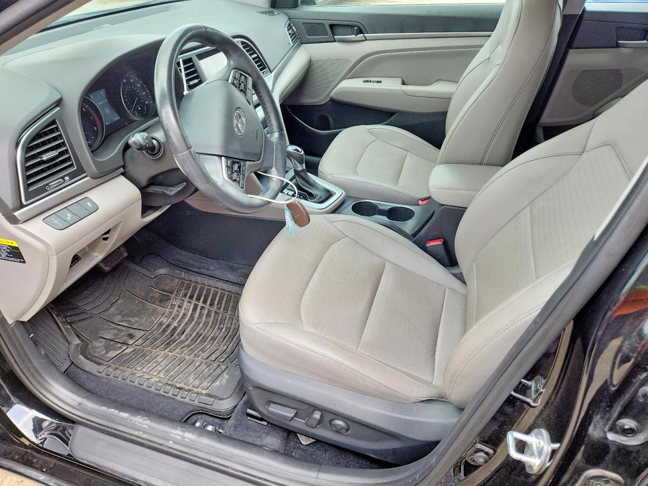 2018 Hyundai Elantra Limited - Image 7