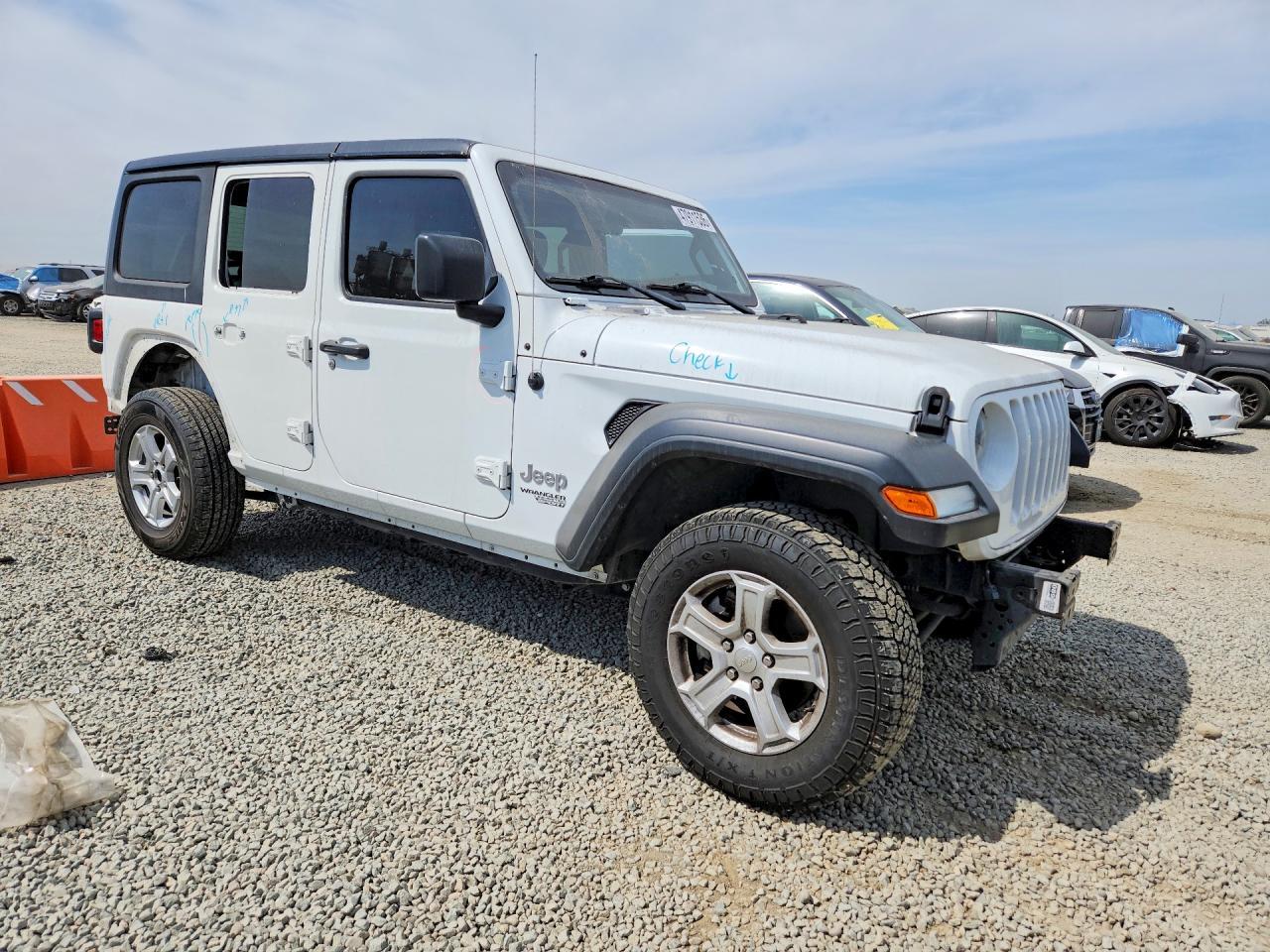 2020 Jeep Wrangler Unlimited Sport - Фото 4
