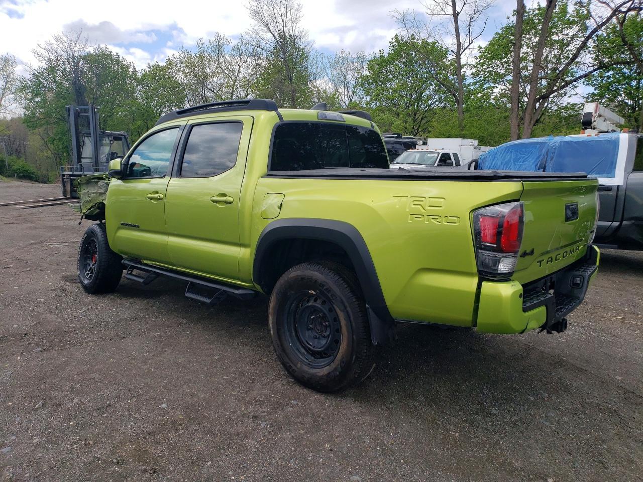 2022 Toyota Tacoma Double Cab - Image 2