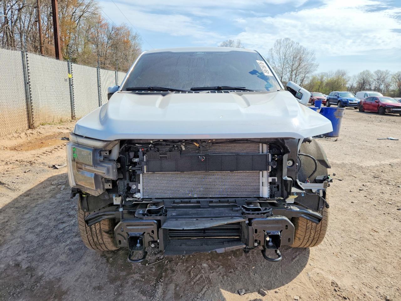 2025 Ford F150 Lariat - Image 5