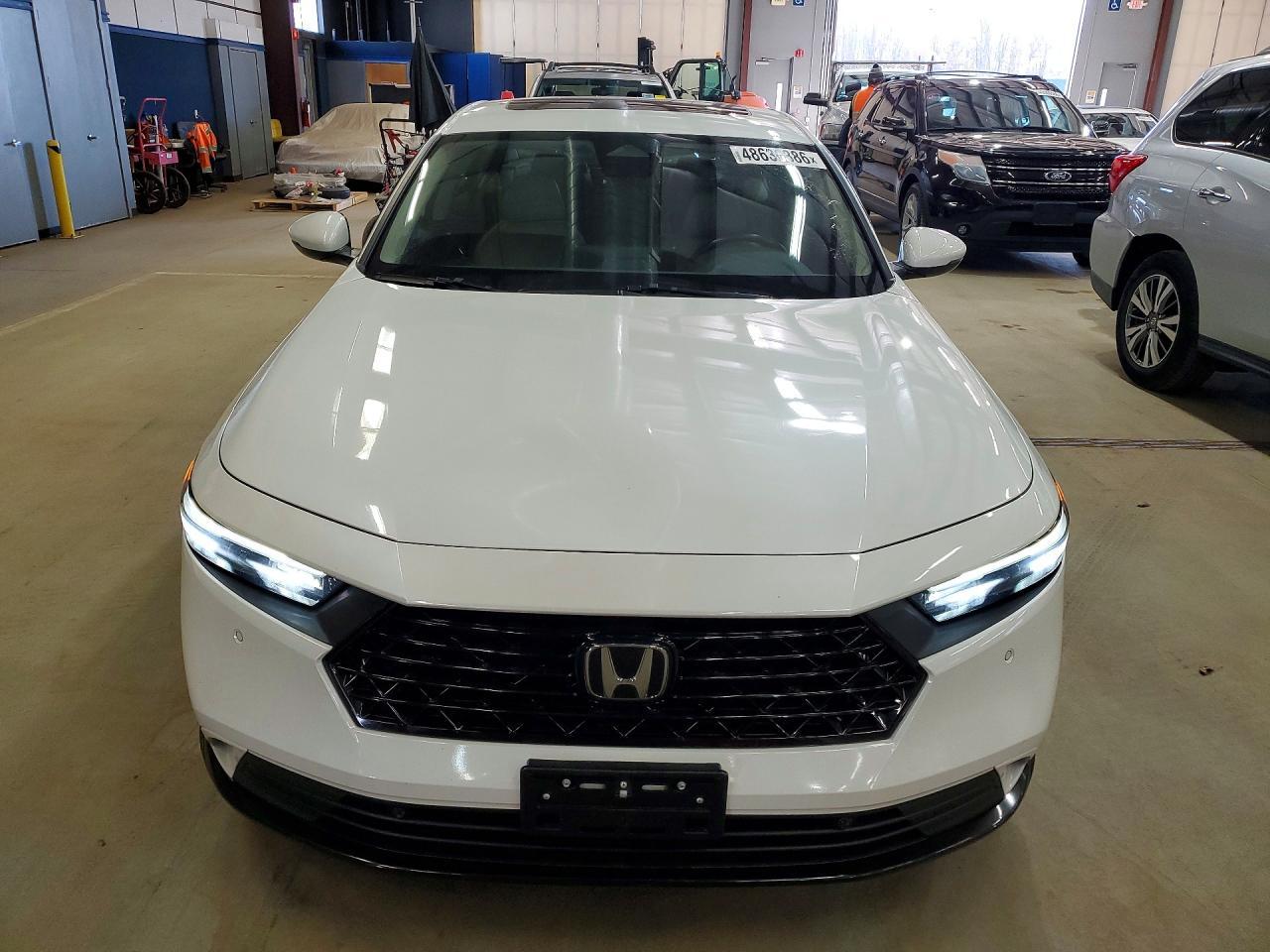 2023 Honda Accord Hybrid Exl - Image 5