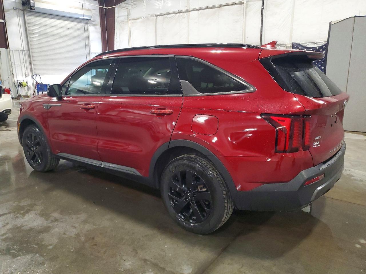 2021 Kia Sorento S - Фото 2