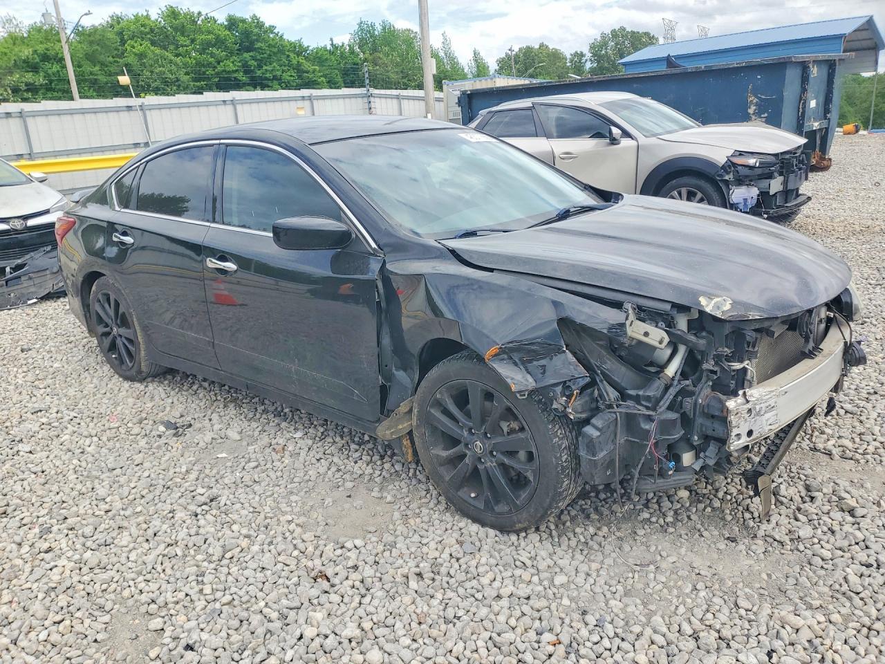 2018 Nissan Altima - Image 4