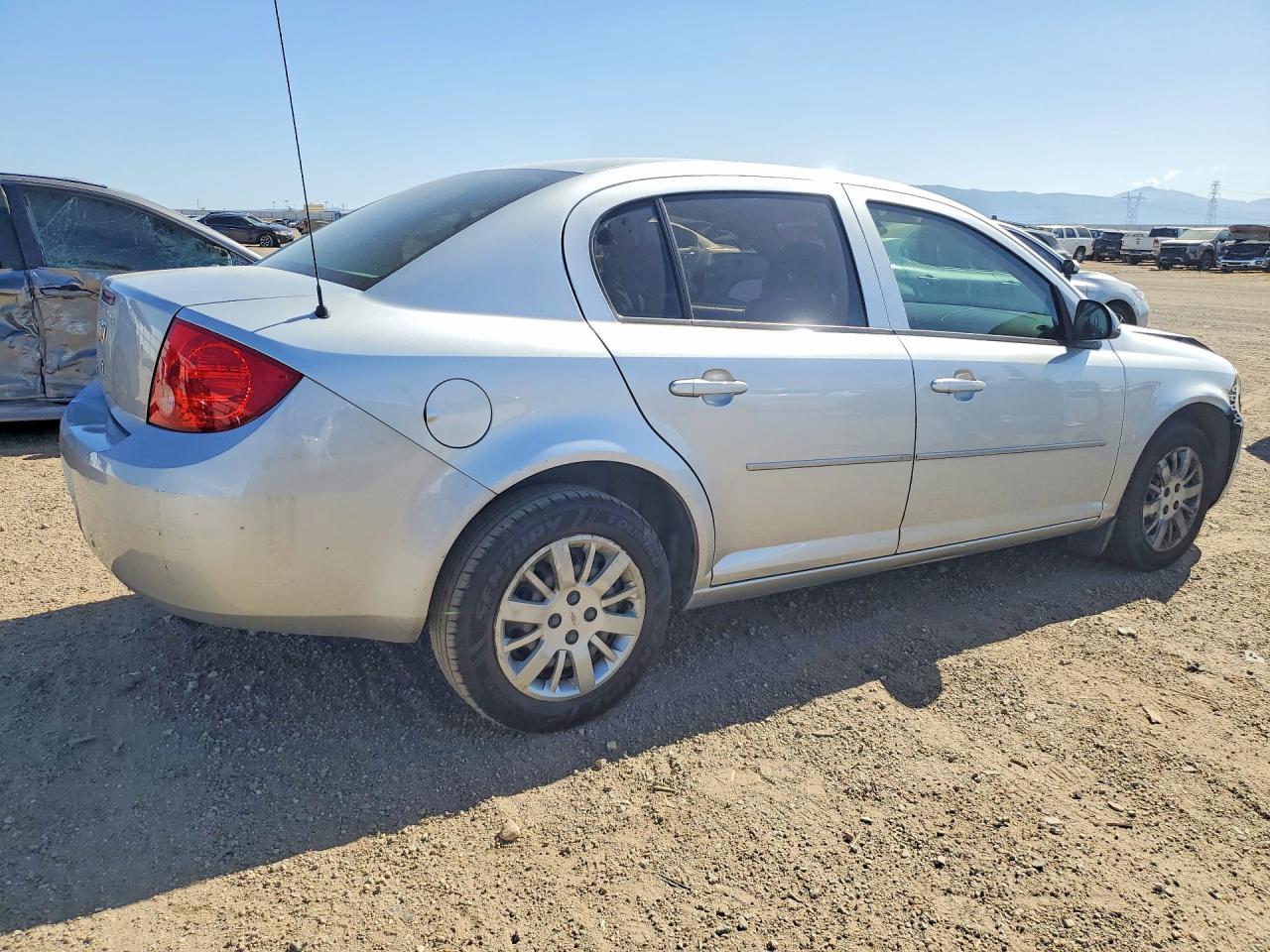 2010 Chevrolet Cobalt 1Lt - Image 3