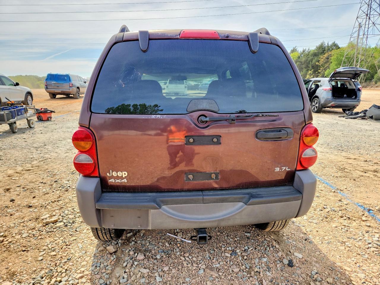 2004 Jeep Liberty Sport - Фото 6