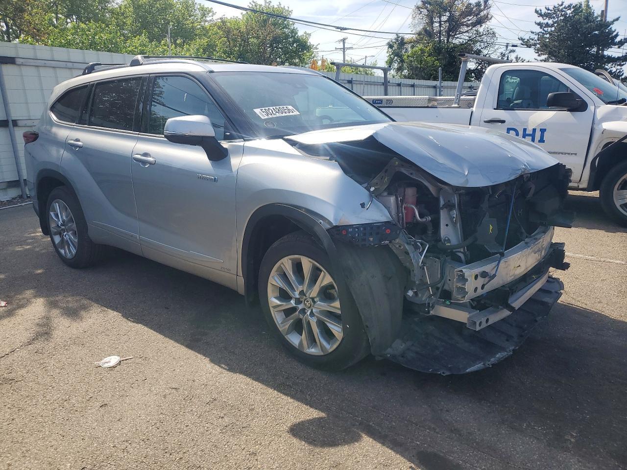 2020 Toyota Highlander Hybrid Limited - Фото 4