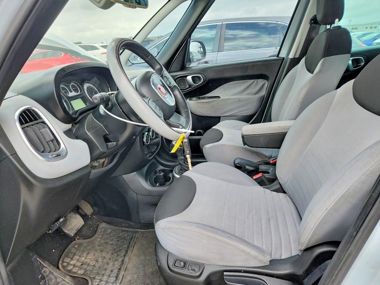 2014 Fiat 500L Easy - Image 7