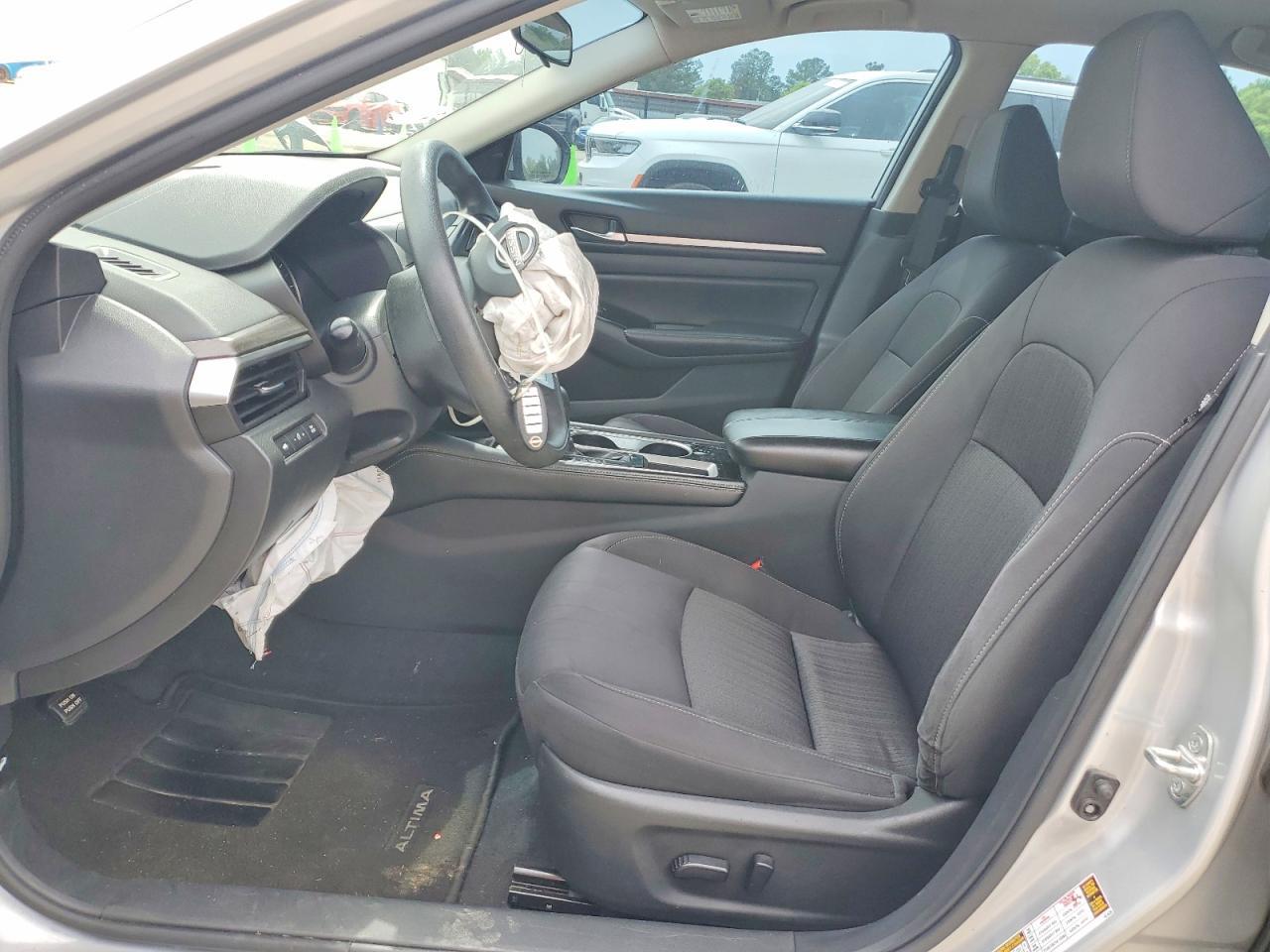 2023 Nissan Altima Sv - Фото 7