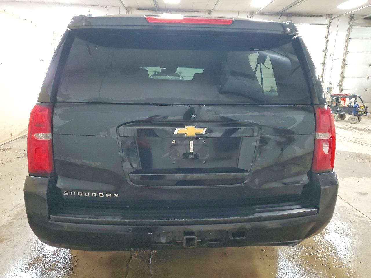 2015 Chevrolet Suburban K1500 Lt - Image 6