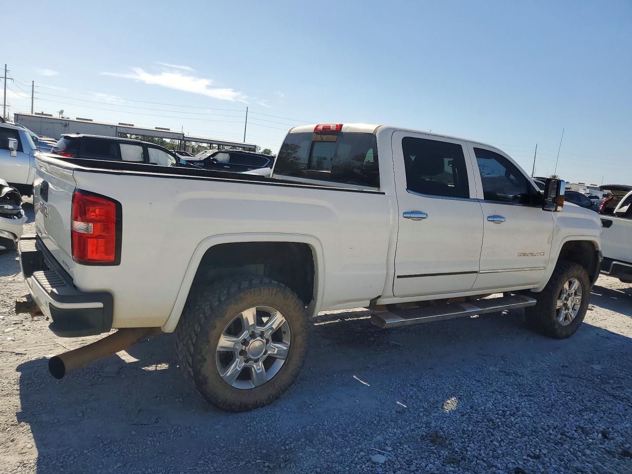 2016 GMC Sierra K2500 Denali - Фото 3
