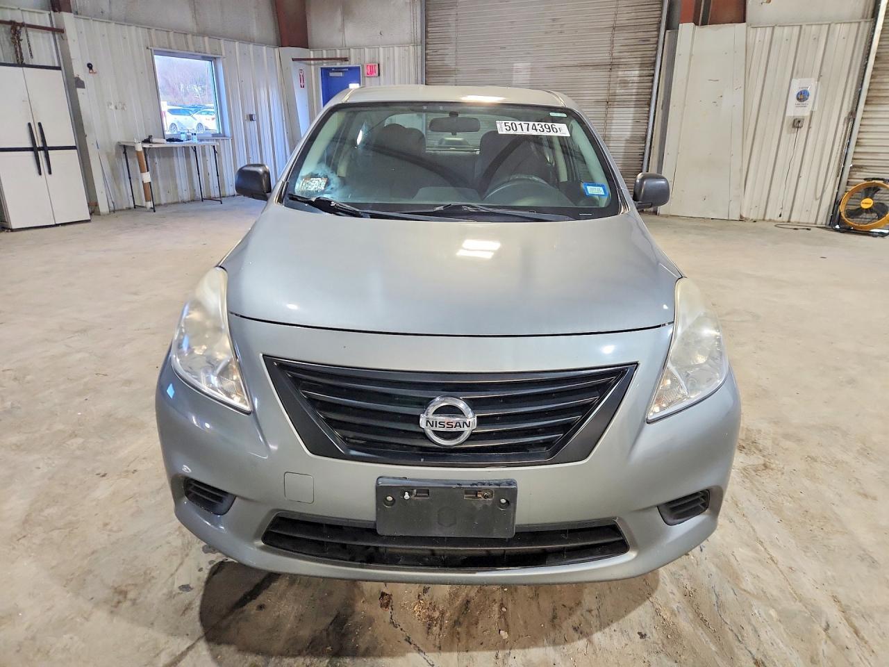 2013 Nissan Versa 1.6 S - Фото 5