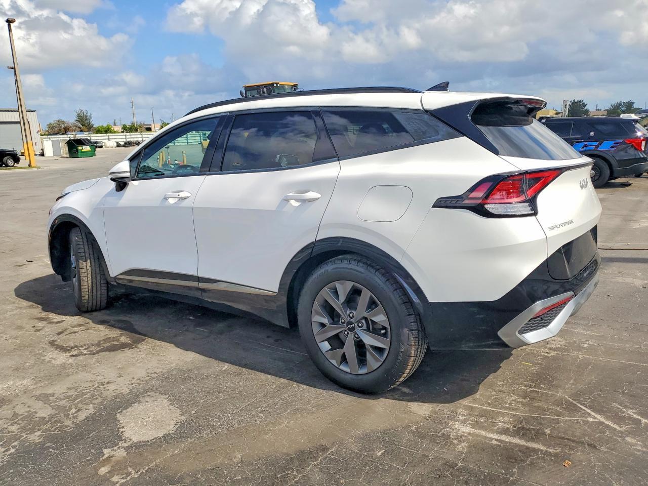 2025 Kia Sportage Ex - Фото 2