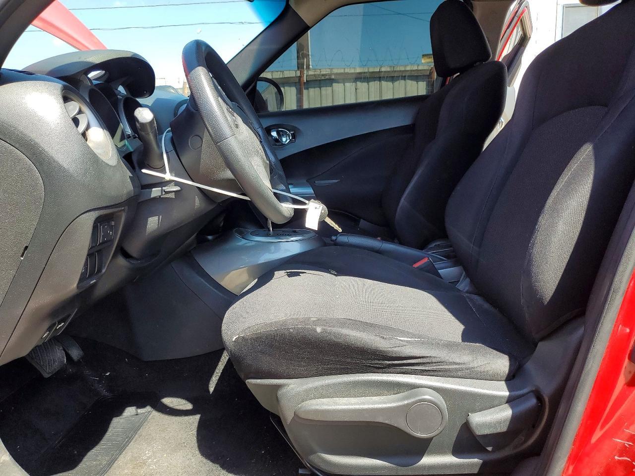 2014 Nissan Juke S - Фото 7
