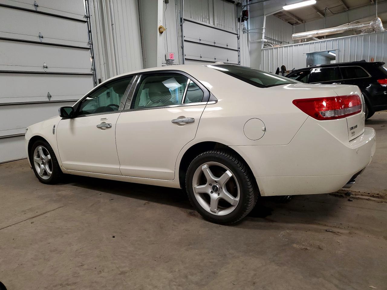 2012 Lincoln Mkz - Фото 2