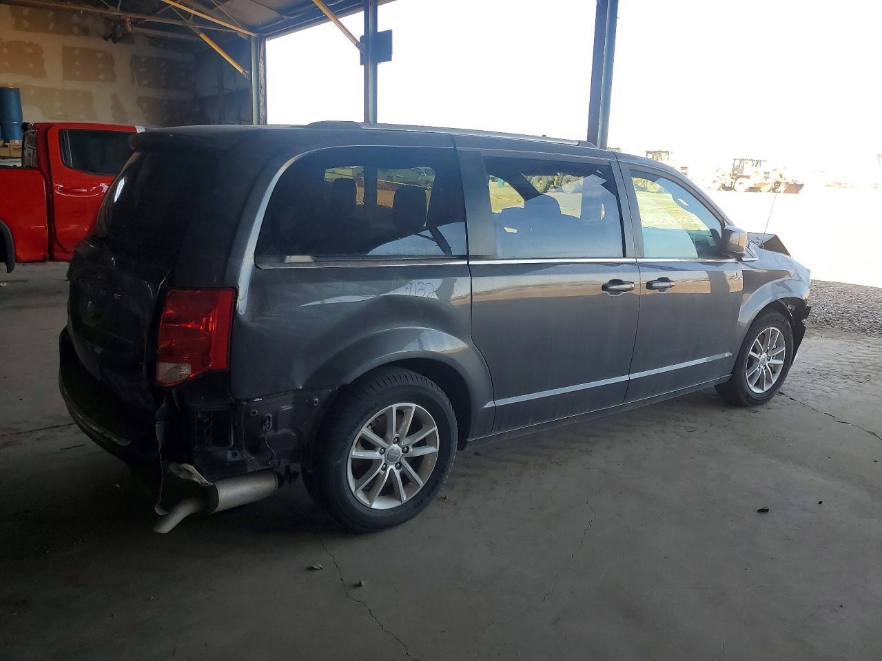 2019 Dodge Grand Caravan Le - Фото 3