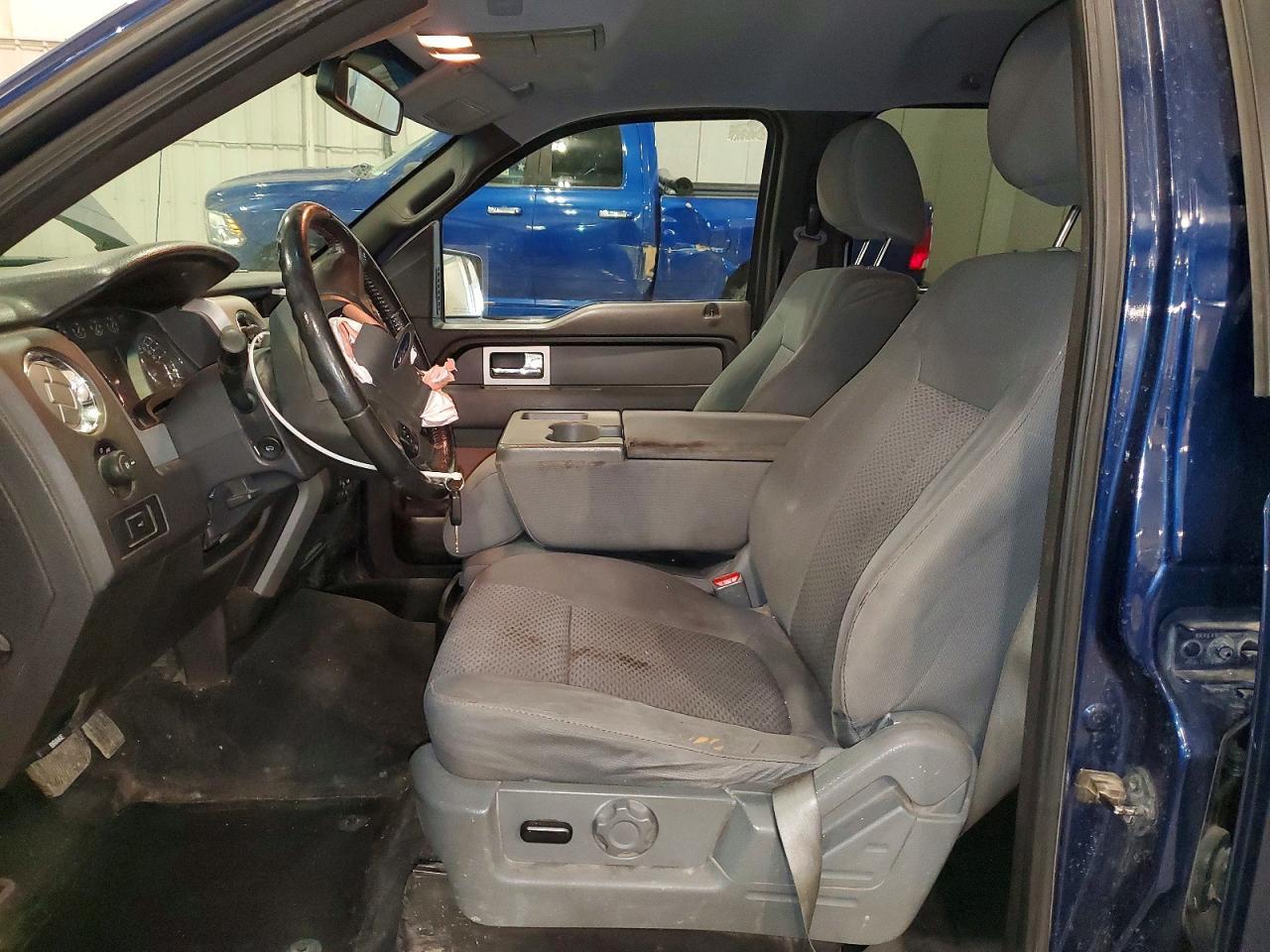 2011 Ford F150 Supercrew - Image 7