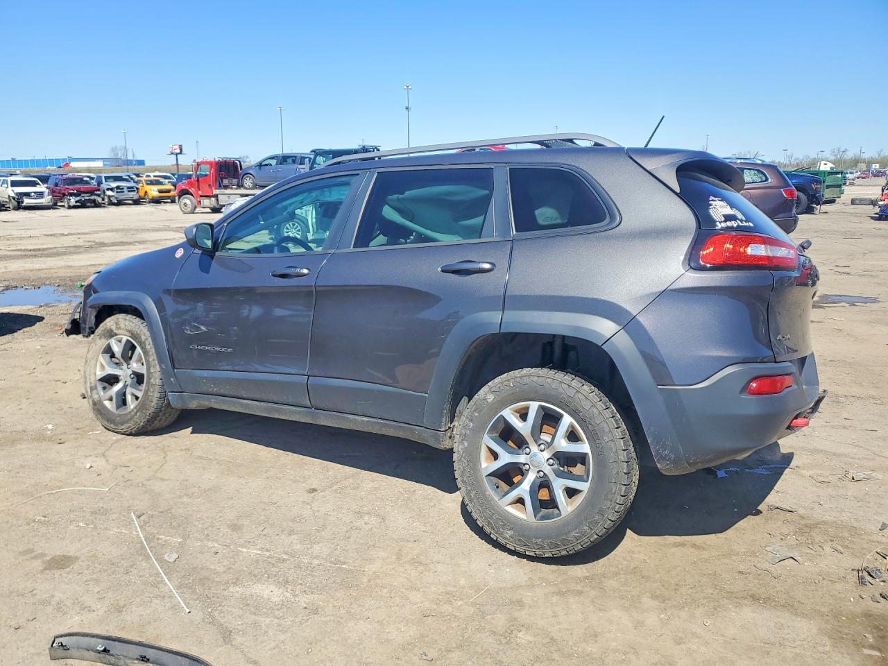 2014 Jeep Cherokee Trailhawk - Image 2