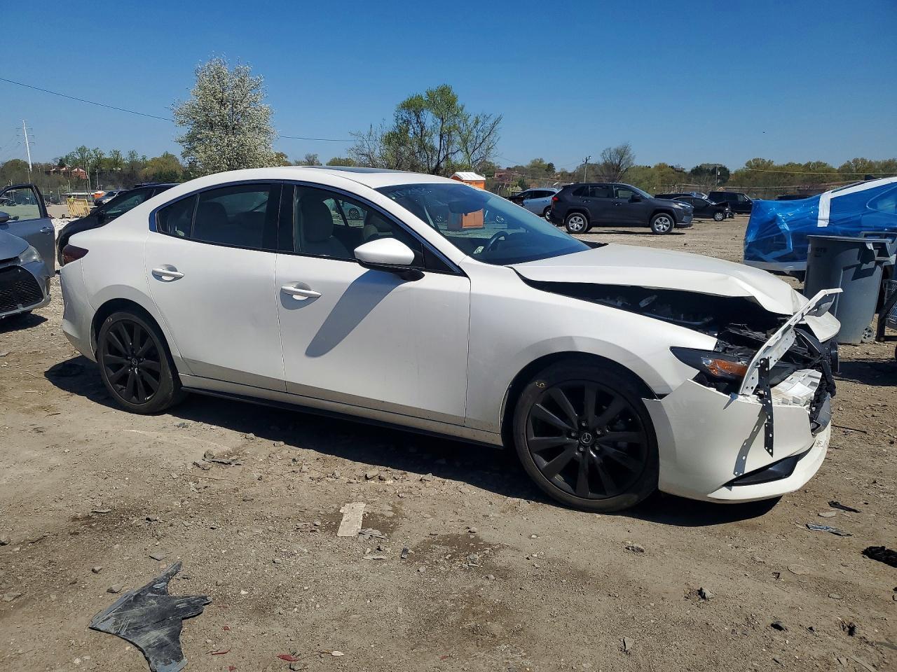 2022 Mazda 3 Preferred - Image 4