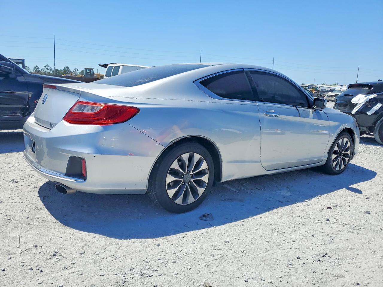 2013 Honda Accord Lx-S - Фото 3