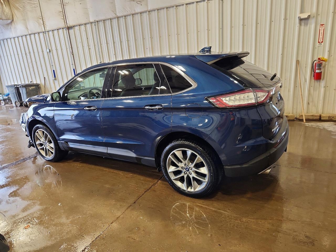 2017 Ford Edge Titanium - Image 2