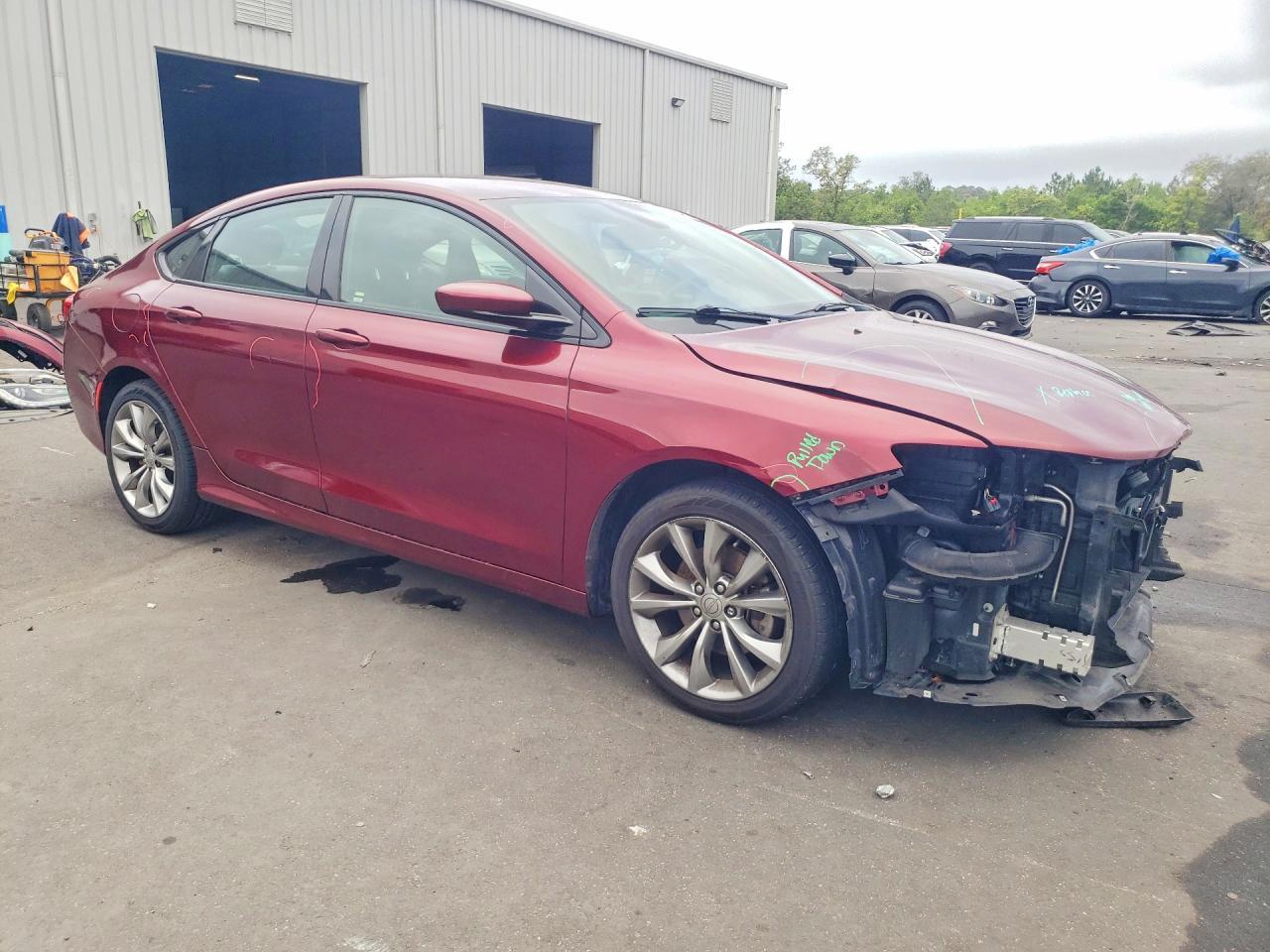 2016 Chrysler 200 S - Фото 4