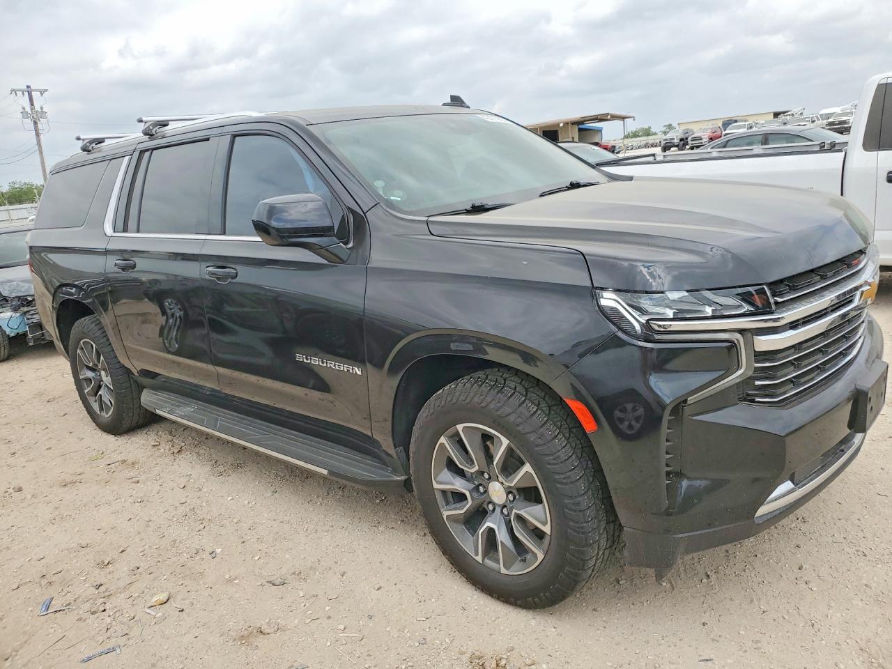 2021 Chevrolet Suburban C1500 Lt - Фото 4