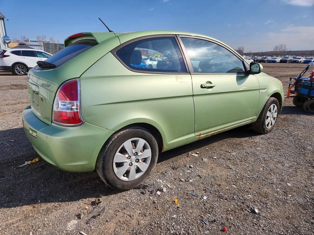 2010 Hyundai Accent Gl 3Dr - Image 3