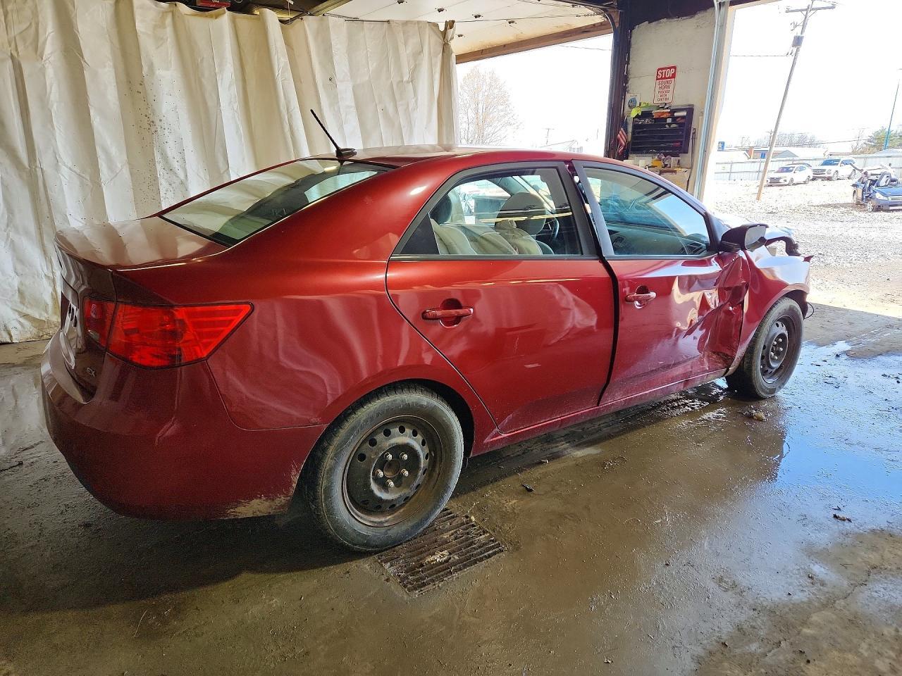 2010 Kia Forte Ex - Image 3