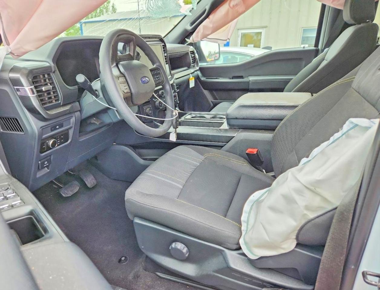 2025 Ford F150 Stx - Фото 7