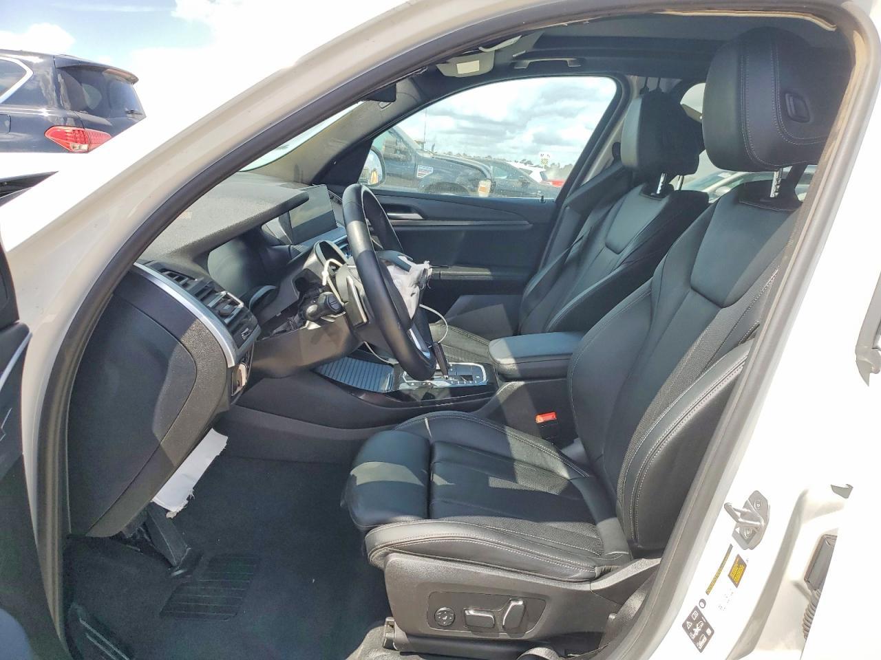 2024 BMW X3 xDrive30I - Image 7