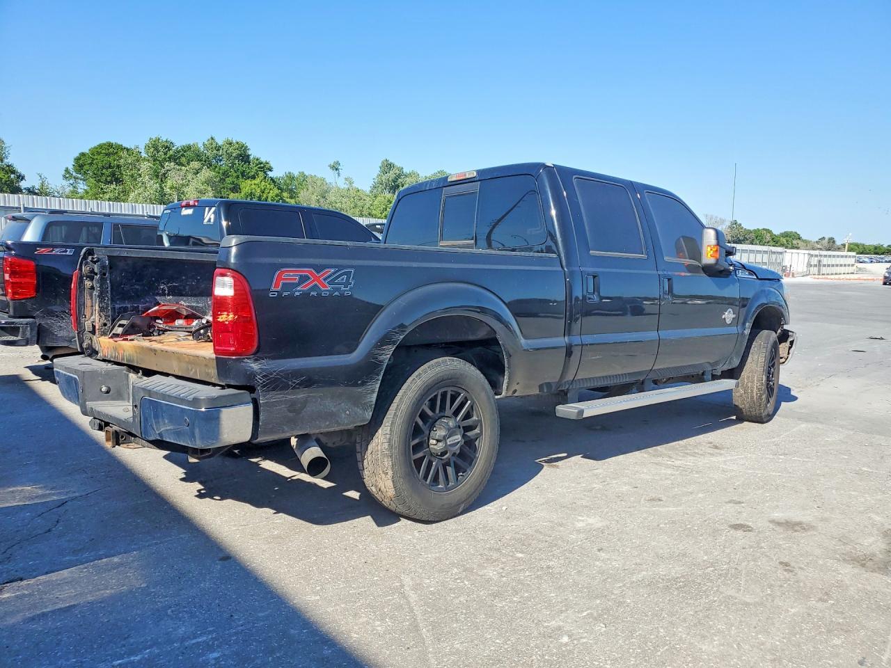 2016 Ford F250 Super Duty - Image 3
