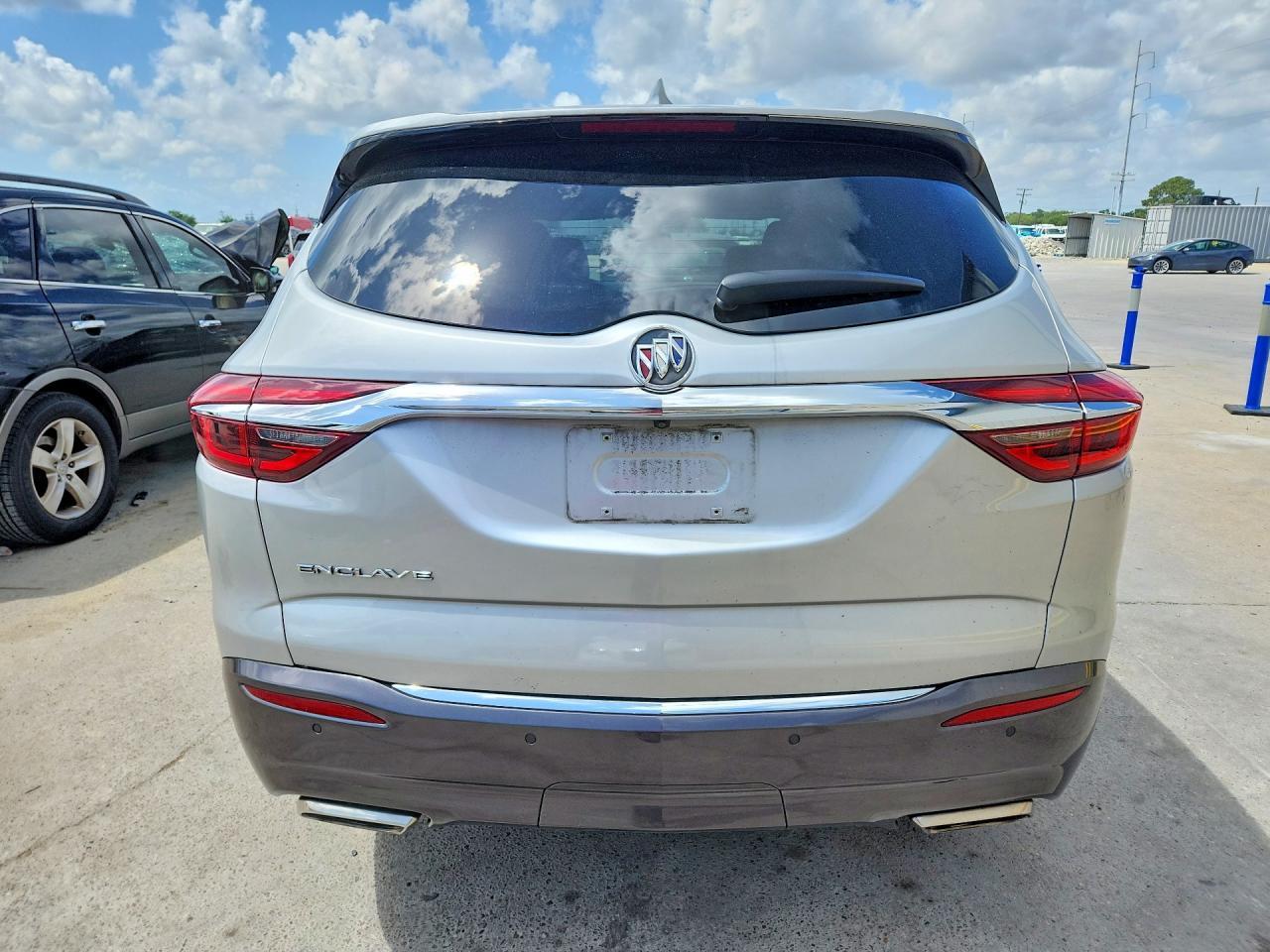 2019 Buick Enclave Essence - Фото 6