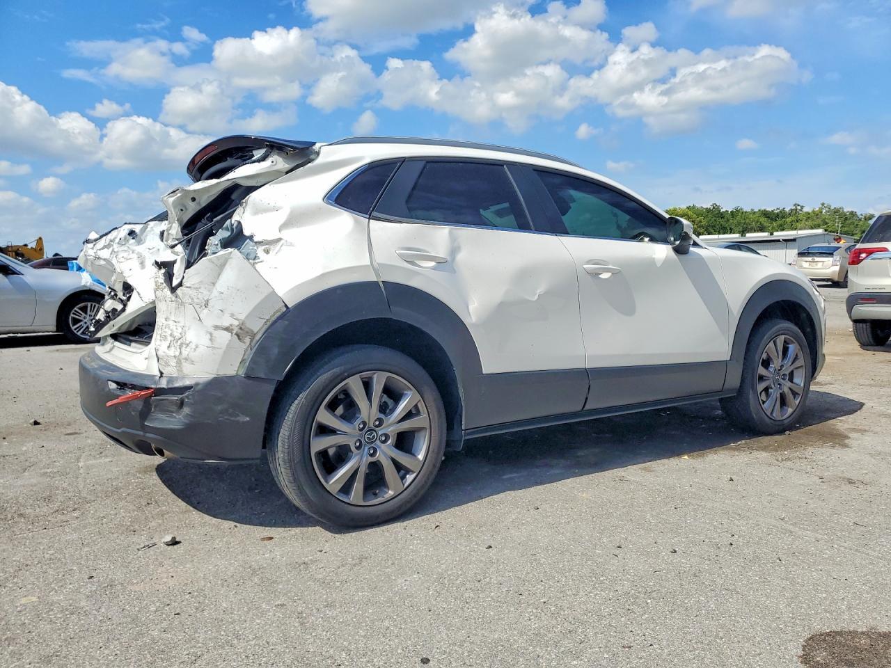 2022 Mazda Cx-30 Preferred - Image 3