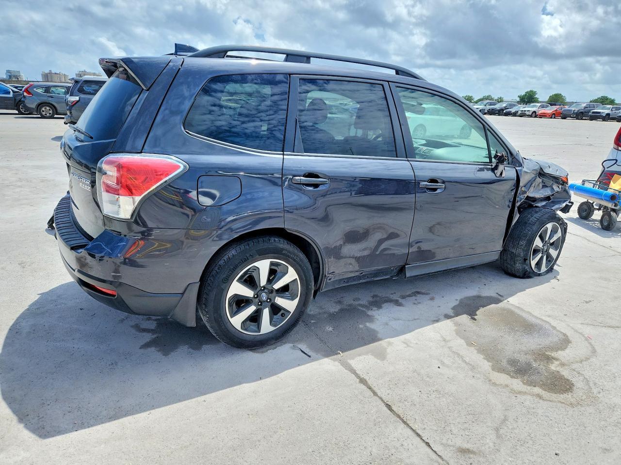 2017 Subaru Forester 2.5I Premium - Фото 3