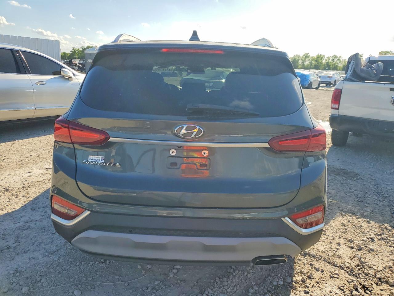 2020 Hyundai Santa Fe - Фото 6
