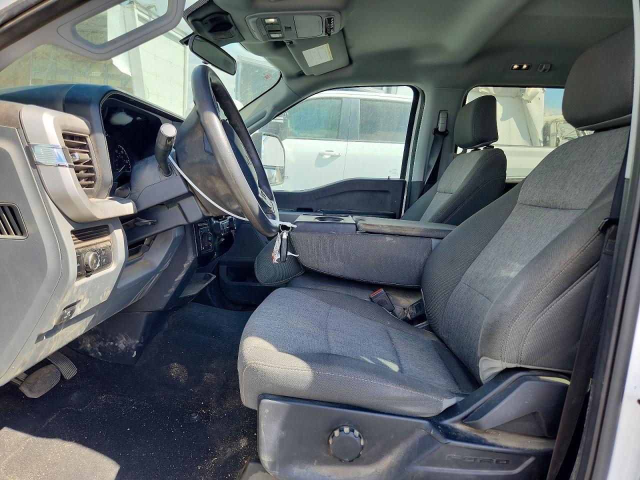 2024 Ford F250Supdty - Image 7