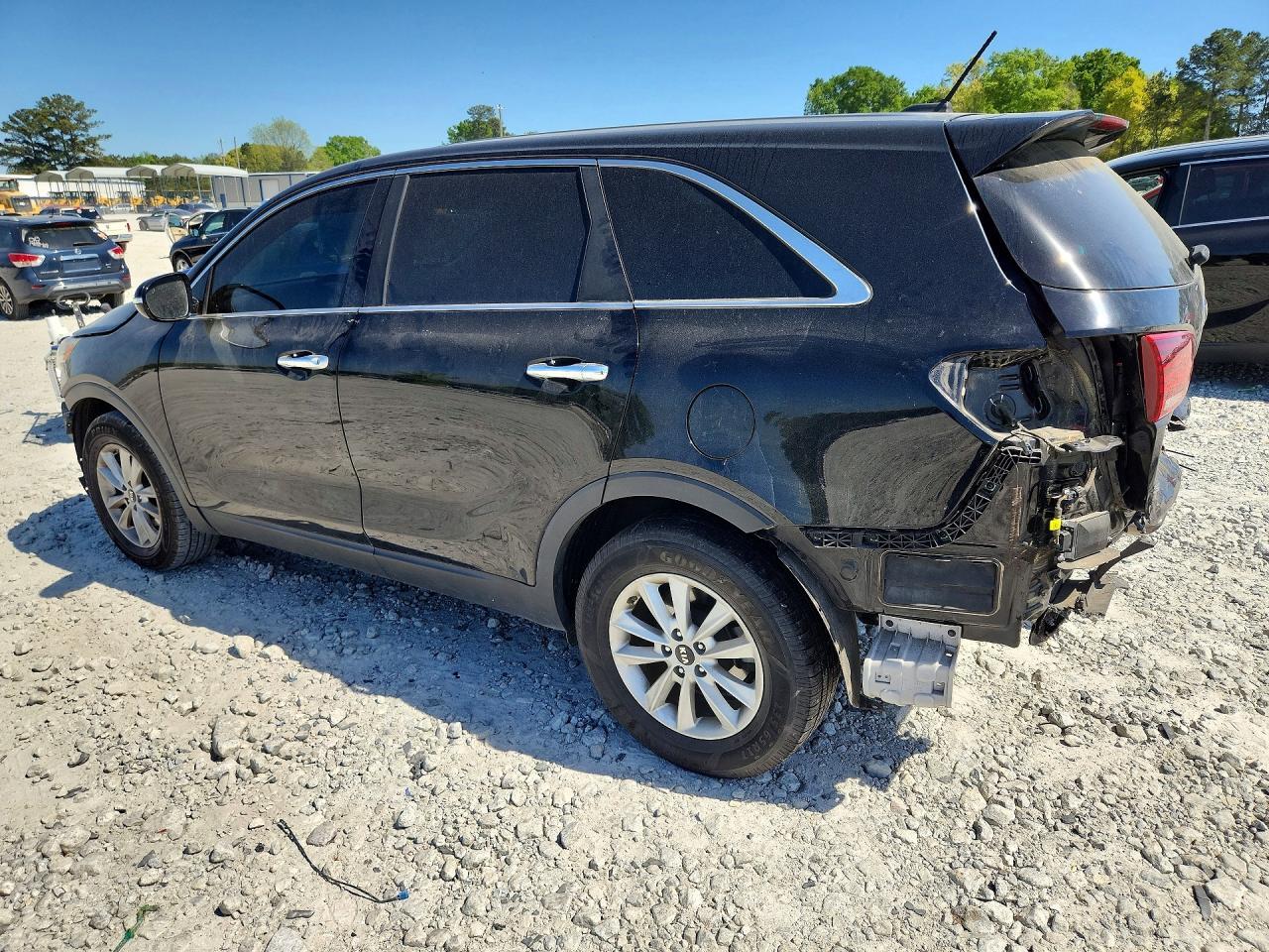 2019 Kia Sorento Lx - Image 2