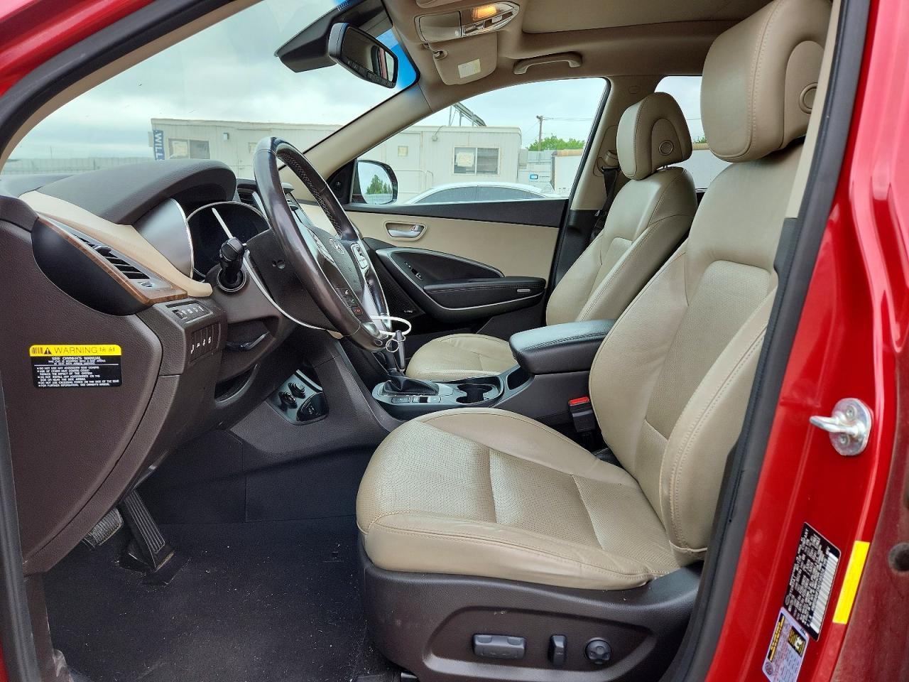 2017 Hyundai Santa Fe Limited Ultimate - Image 7