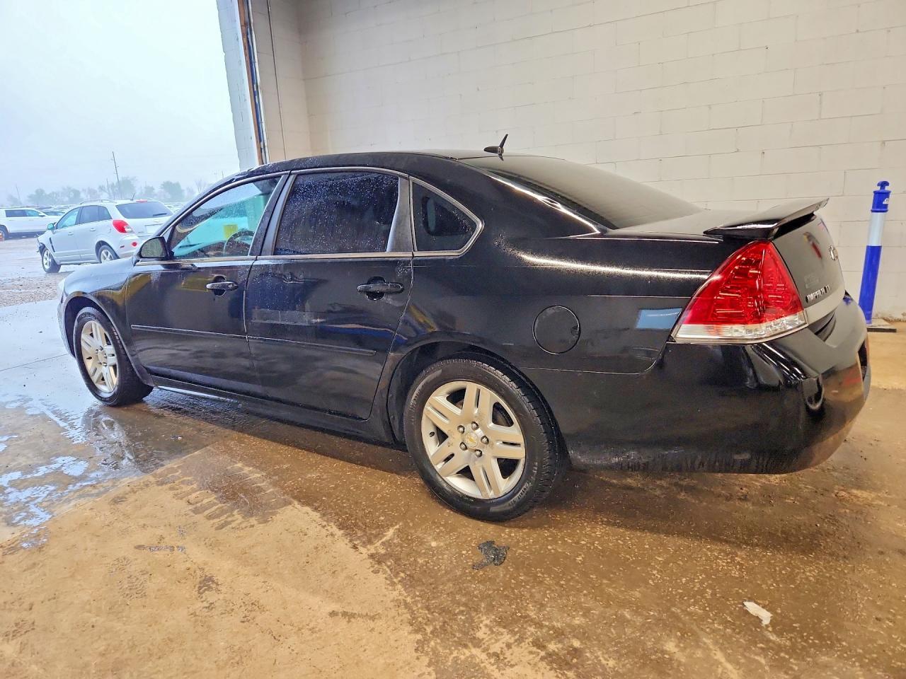 2011 Chevrolet Impala Lt - Фото 2