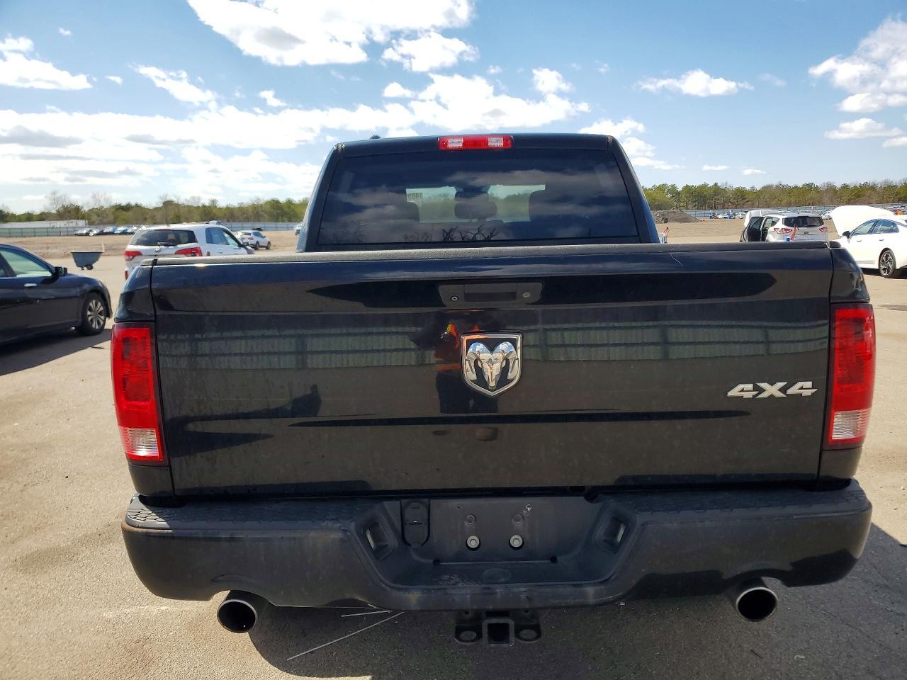 2014 Ram 1500 St - Image 6