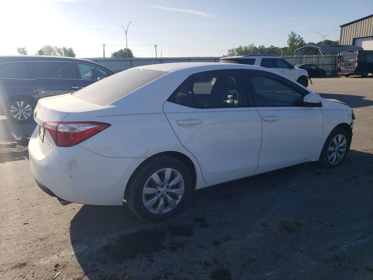 2015 Toyota Corolla Le - Image 3