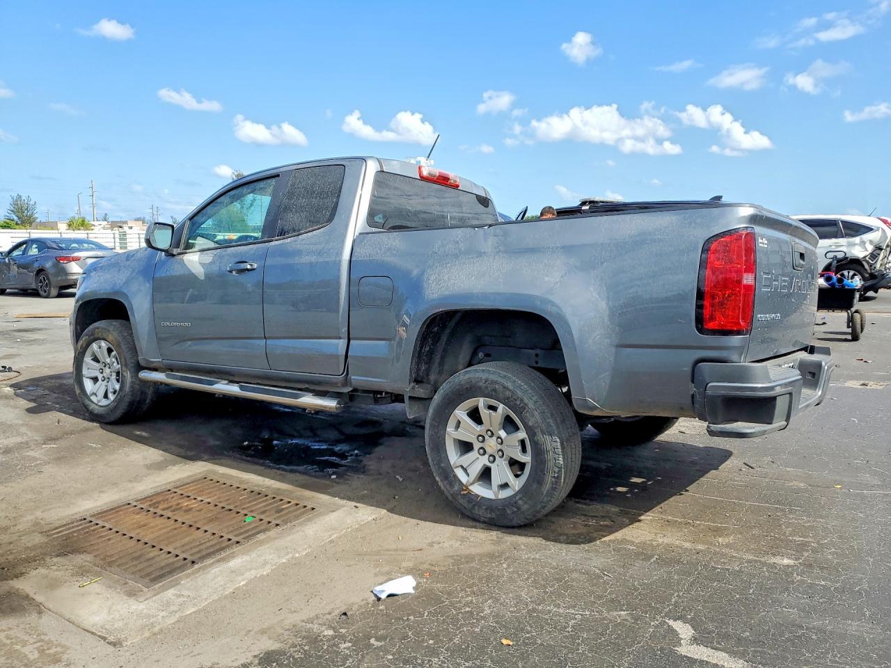 2022 Chevrolet Colorado Lt - Фото 2