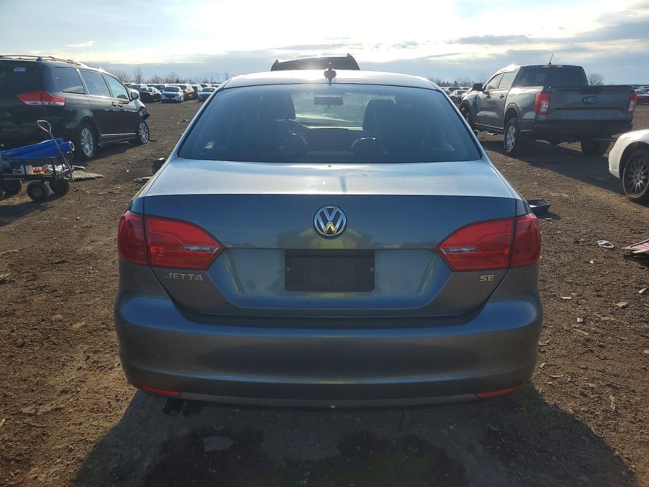 2014 Volkswagen Jetta Se - Image 6