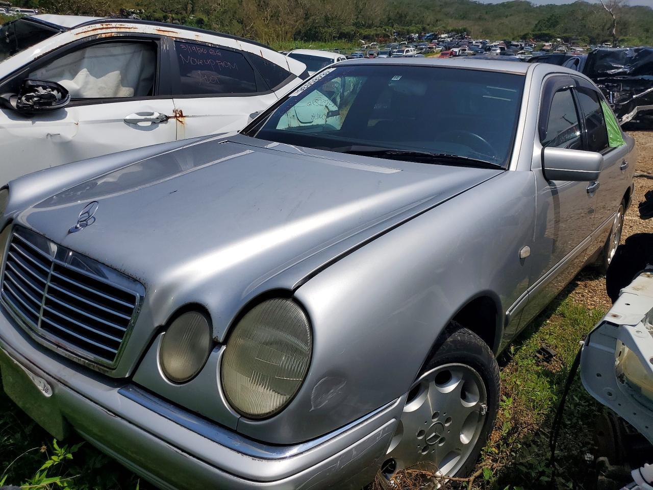 1996 Mercedes Benz E-Class E320