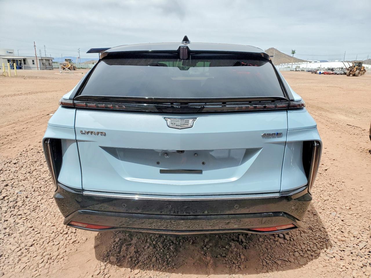 2024 Cadillac Lyriq Luxury - Image 6