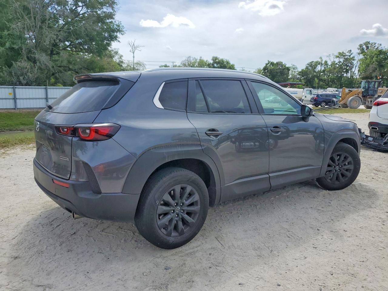 2025 Mazda Cx-50 Select - Image 3