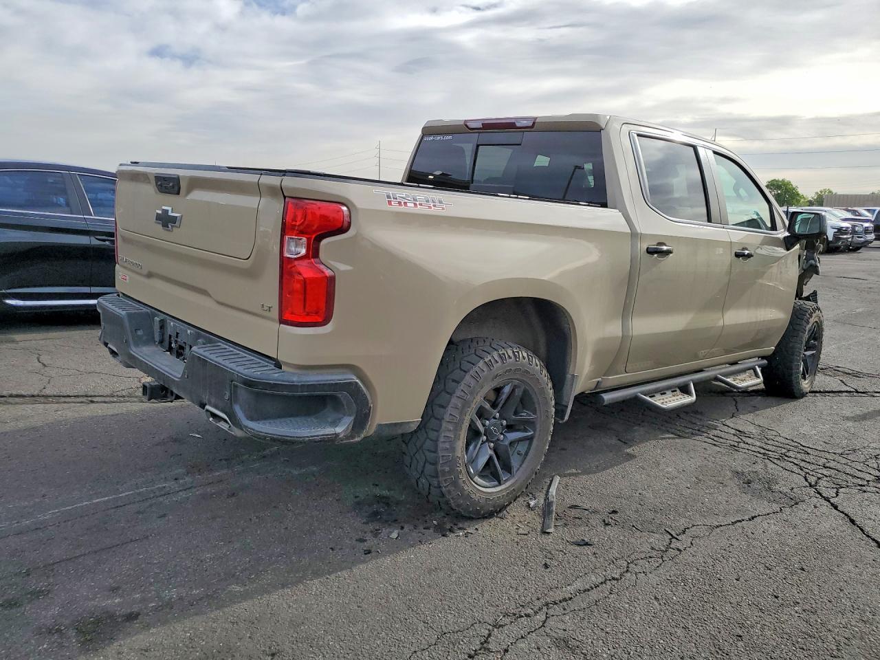 2022 Chevrolet Silverado K1500 Lt Trail Boss - Image 3