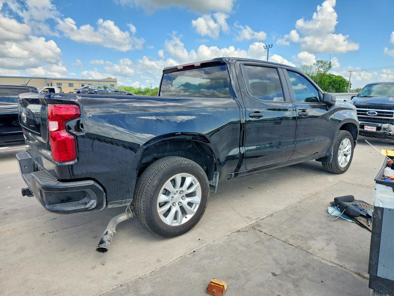 2025 Chevrolet Silverado C1500 Custom - Фото 3