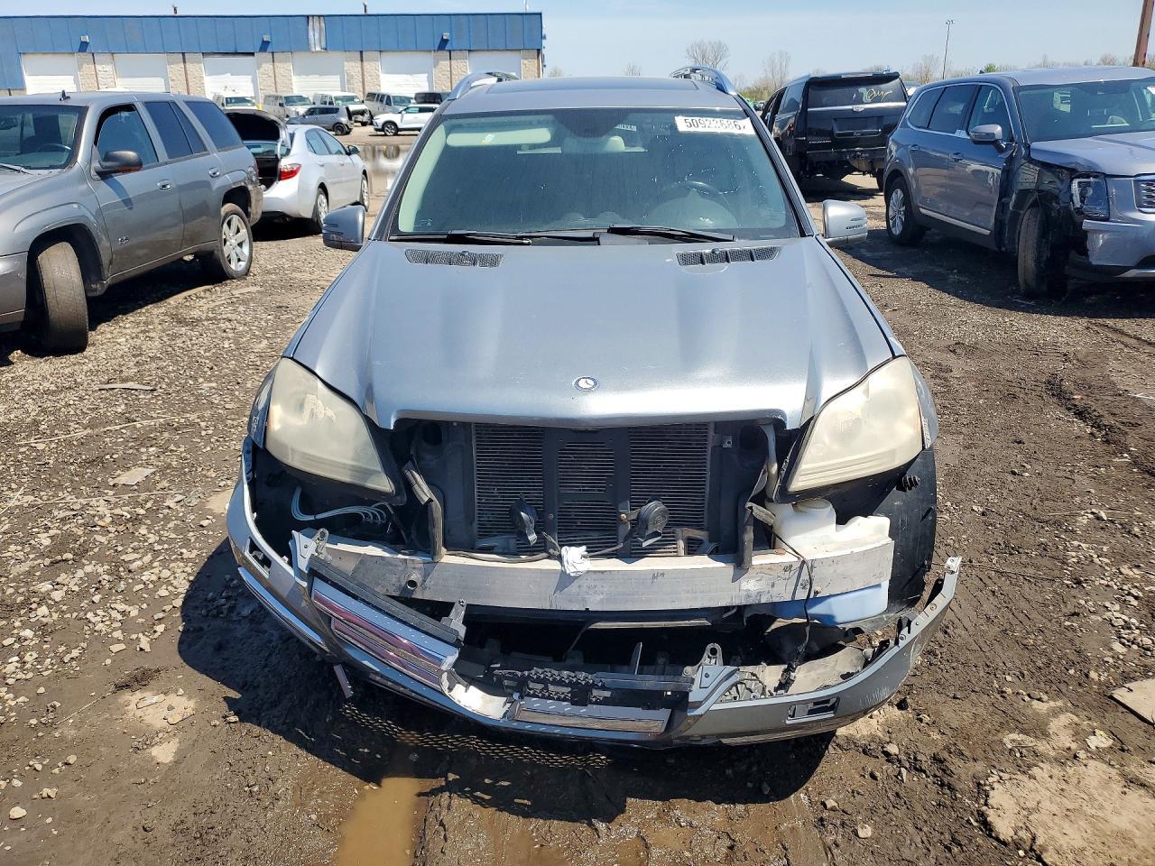 2012 Mercedes-Benz Gl 450 4Matic - Image 5