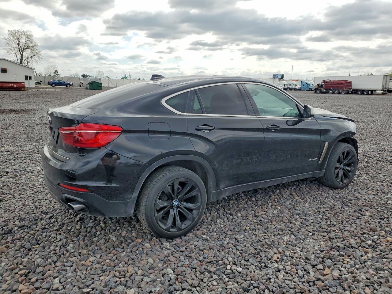 2017 BMW X6 Sdrive35I - Image 3